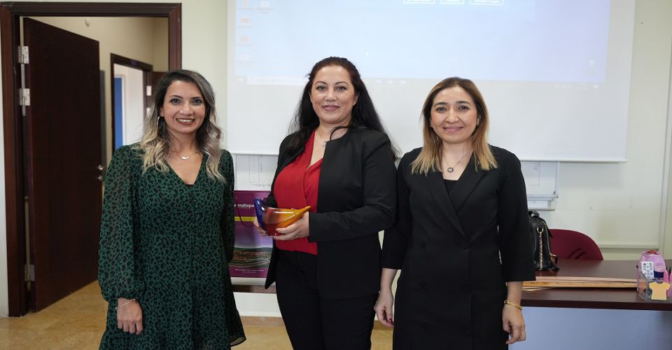 MODA & TREND HABER DERGİSİ İLE ÜNİVERSİTE BULUŞMALARI BAŞLADI.